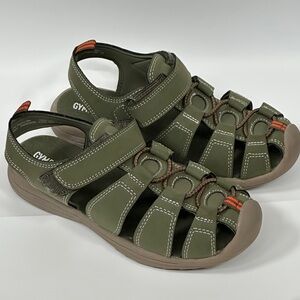 NWOT Gymboree Boys Green Strappy Sandals Size 13.